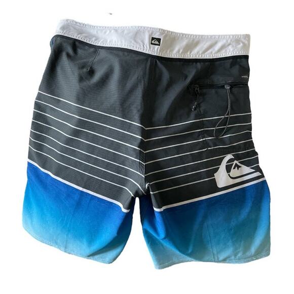 Quiksilver High Line Dryflight Board Shorts size 32 - Picture 2 of 9